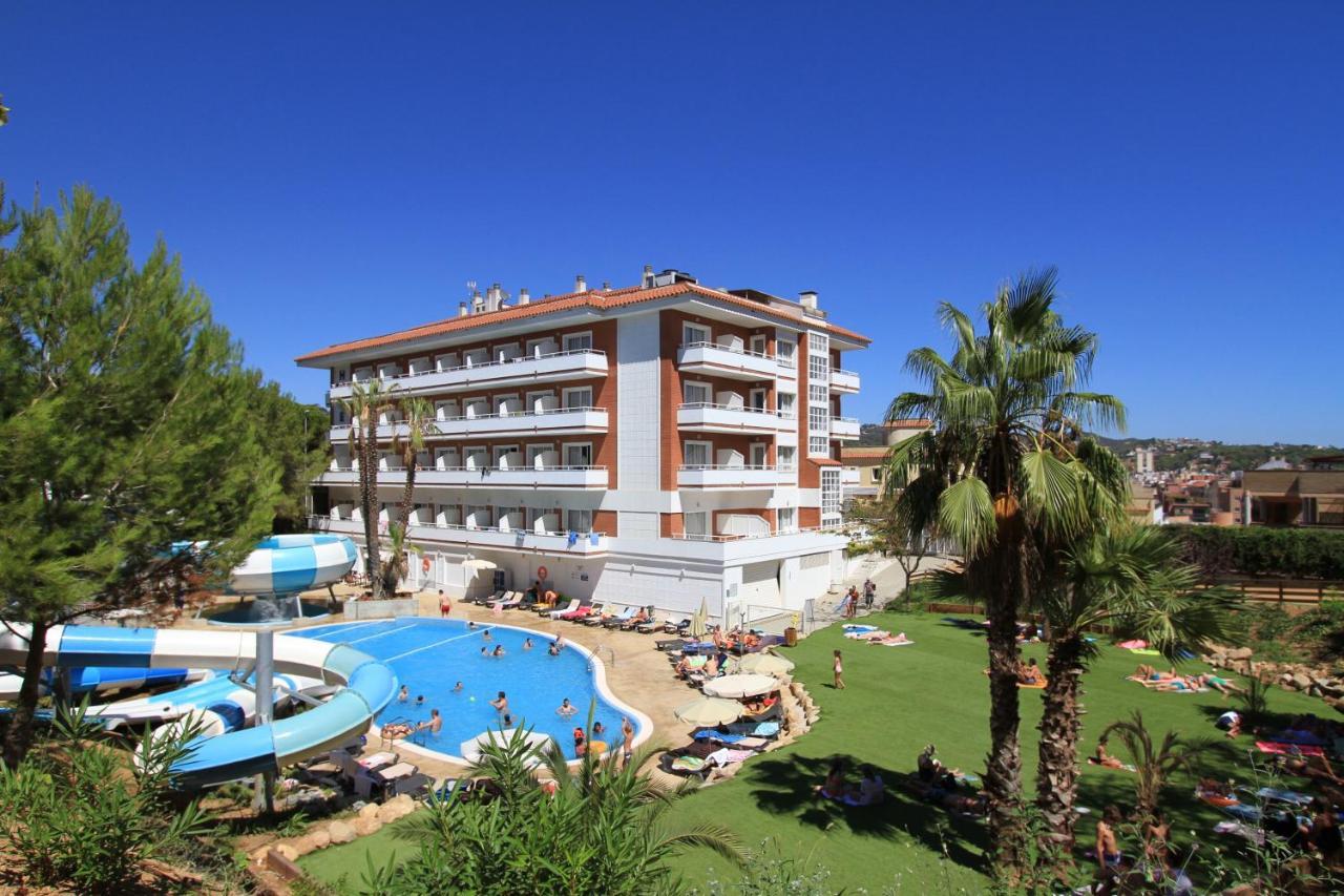 Hotel Gran Garbi Mar&AquaSplash Lloret de Mar Bagian luar foto
