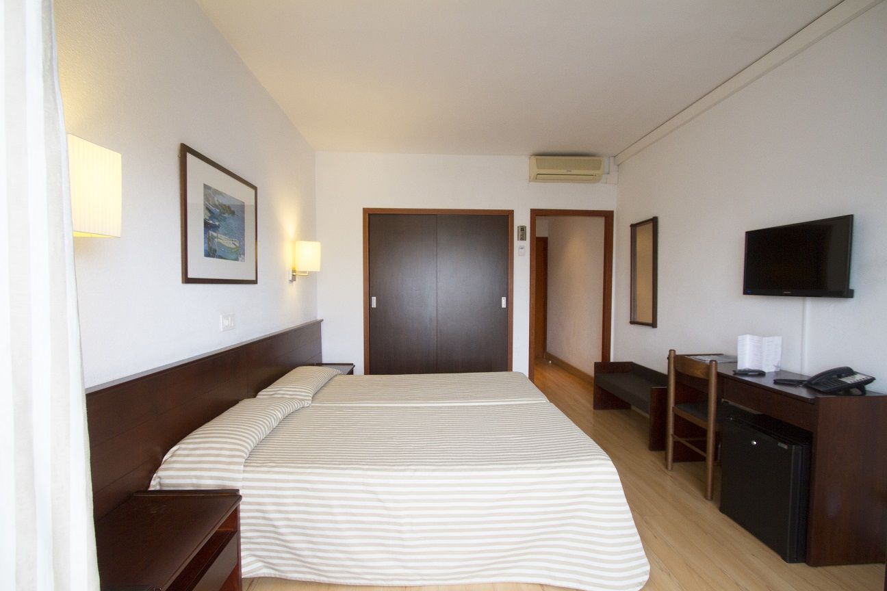 Hotel Gran Garbi Mar&AquaSplash Lloret de Mar Bagian luar foto