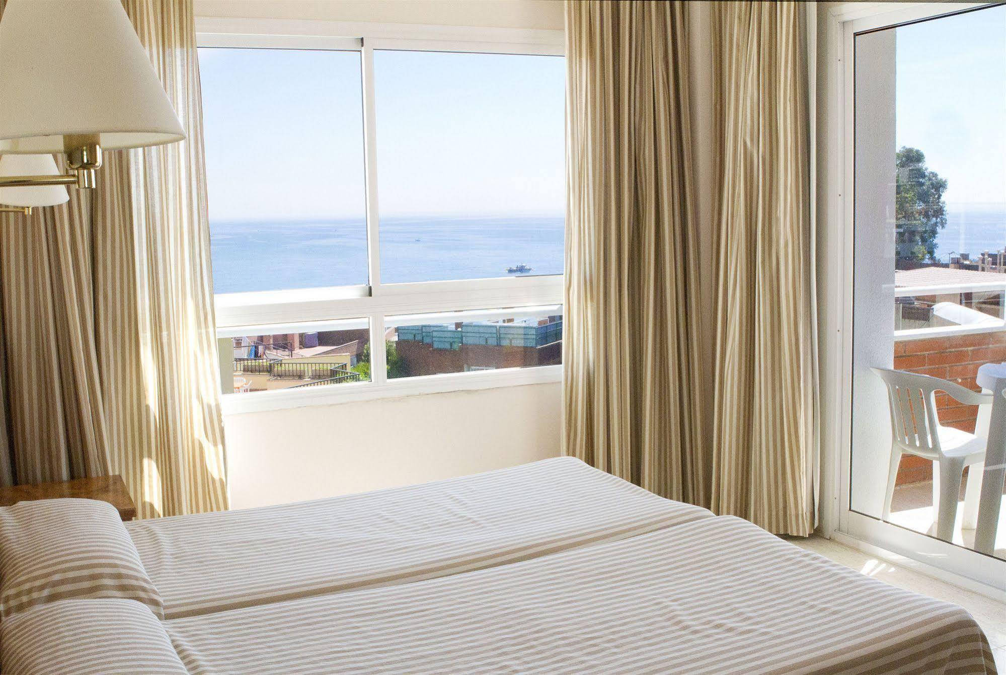 Hotel Gran Garbi Mar&AquaSplash Lloret de Mar Bagian luar foto