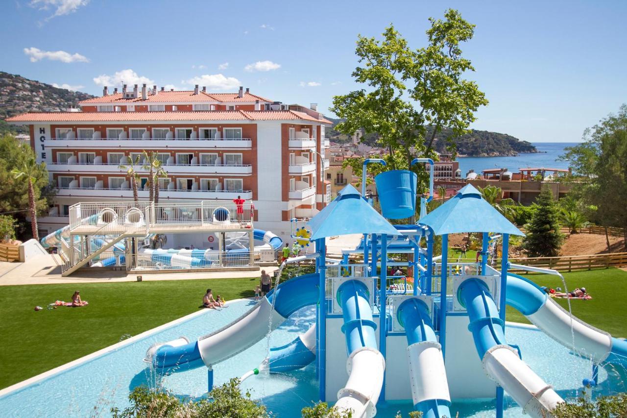 Hotel Gran Garbi Mar&AquaSplash Lloret de Mar Bagian luar foto